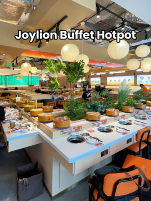 @ieatishootipost The latest hotpot buffet comes to you on a conveyor belt! At J… @ieatishootipost The latest hotpot buffet comes to you on a conveyor belt! At J…