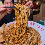 @zermattneo 9KG Chili Pan Mee! This might be the best bowl in SG — yes, even com…