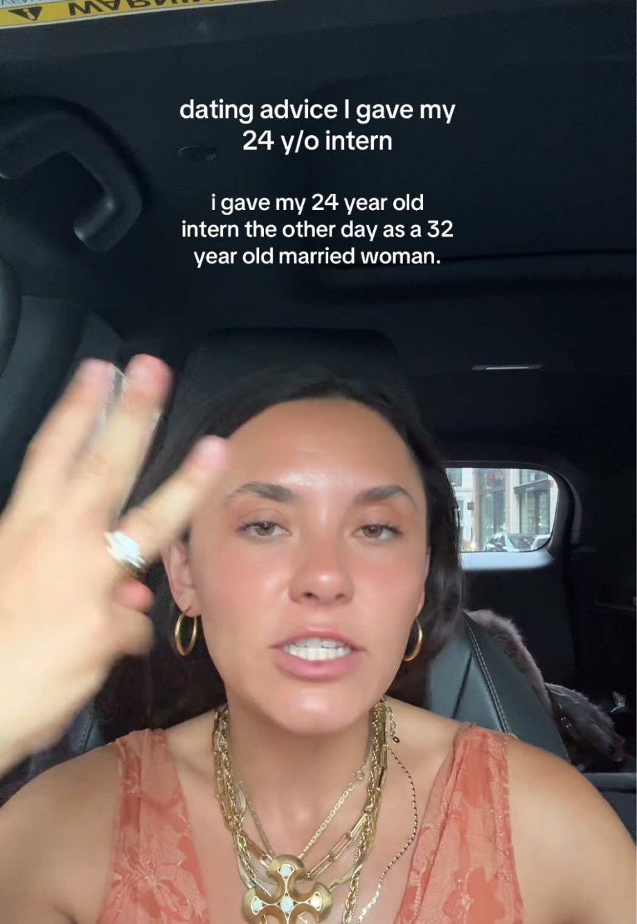 @nikkipollina Comment below your dating questions!!! I want to give more advice …