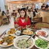 @stellafanss #友间厨坊 来到Tampines了刚开业不久每天都在排长龙 这里的食物主打大份平价Weekday 11am-3pm还有套餐从.8起…