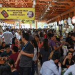 World’s second richest country to close 11 hawker centers for cleaning