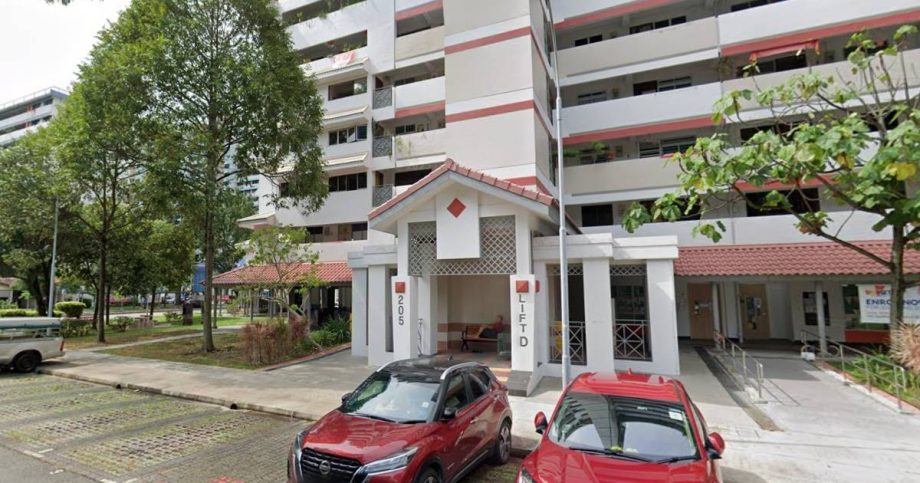 Man, 62, found dead at bottom of Toa Payoh block climbed out of window during CNB operation, Singapore News Man, 62, found dead at bottom of Toa Payoh block climbed out of window during CNB operation, Singapore News