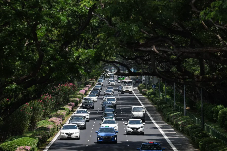 New law to clamp and seize deregistered vehicles in Singapore New law to clamp and seize deregistered vehicles in Singapore