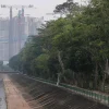 Haze in S’pore: PSI readings in eastern, western regions hit unhealthy range, joining the central areas