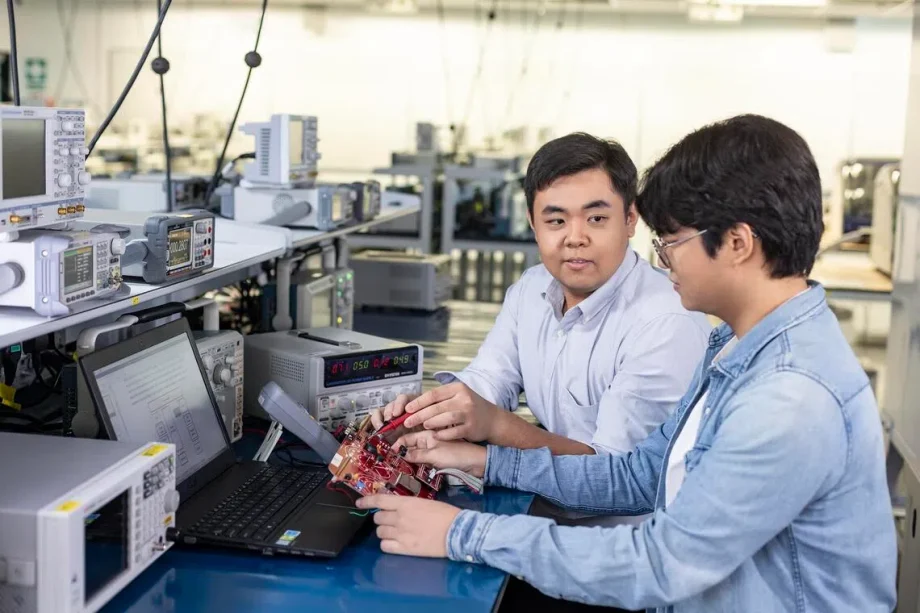 SIT to give undergrads nearly 2 years’ work experience for better job prospects in age of AI SIT to give undergrads nearly 2 years’ work experience for better job prospects in age of AI