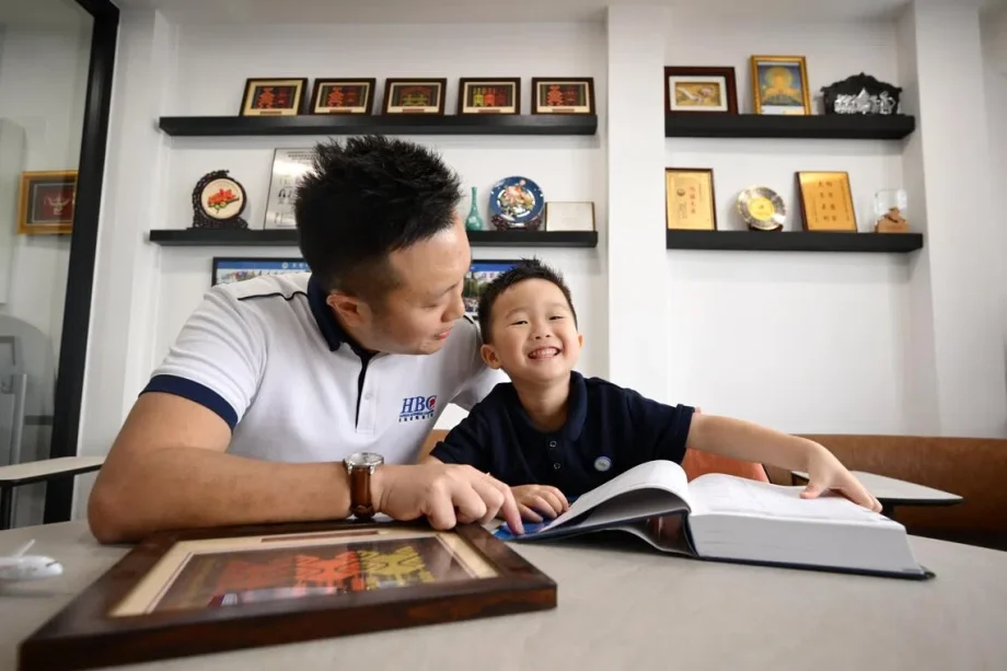 ‘Unlock your DNA’: More young S’poreans taking up dialect classes ‘Unlock your DNA’: More young S’poreans taking up dialect classes