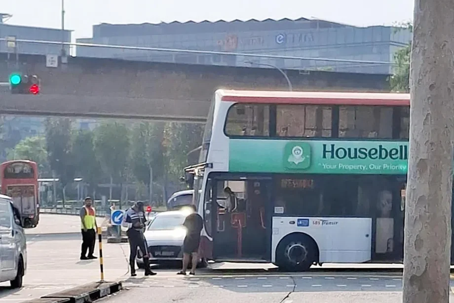 A 6-year-old girl was hospitalised after a bus and a car collide in Tampines Central A 6-year-old girl was hospitalised after a bus and a car collide in Tampines Central