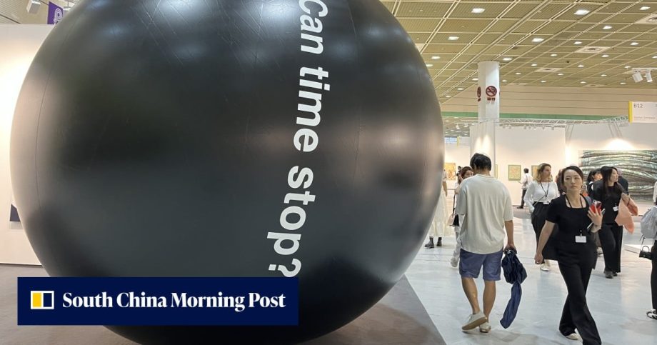 Seoul Art Week 2026 sees galleries change tactics to woo buyers in a cooler market Seoul Art Week 2026 sees galleries change tactics to woo buyers in a cooler market