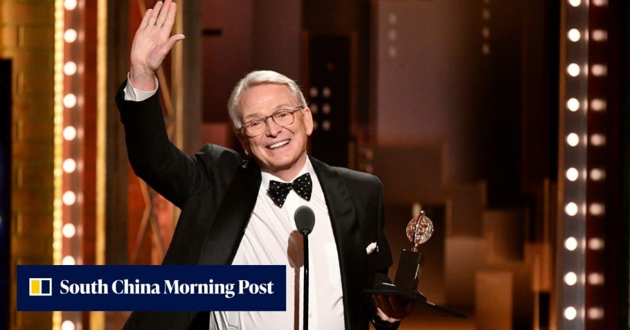 Bob Mackie, who dressed stars from Cher to Whoopi Goldberg and Pink, dies at 87 Bob Mackie, who dressed stars from Cher to Whoopi Goldberg and Pink, dies at 87