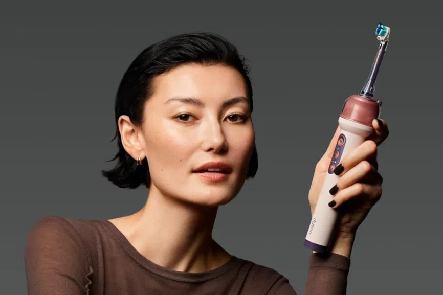 Dyson CameraJet: The smart electric toothbrush
