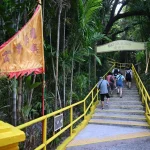Visit Kusu Island on weekdays to avoid large crowds
