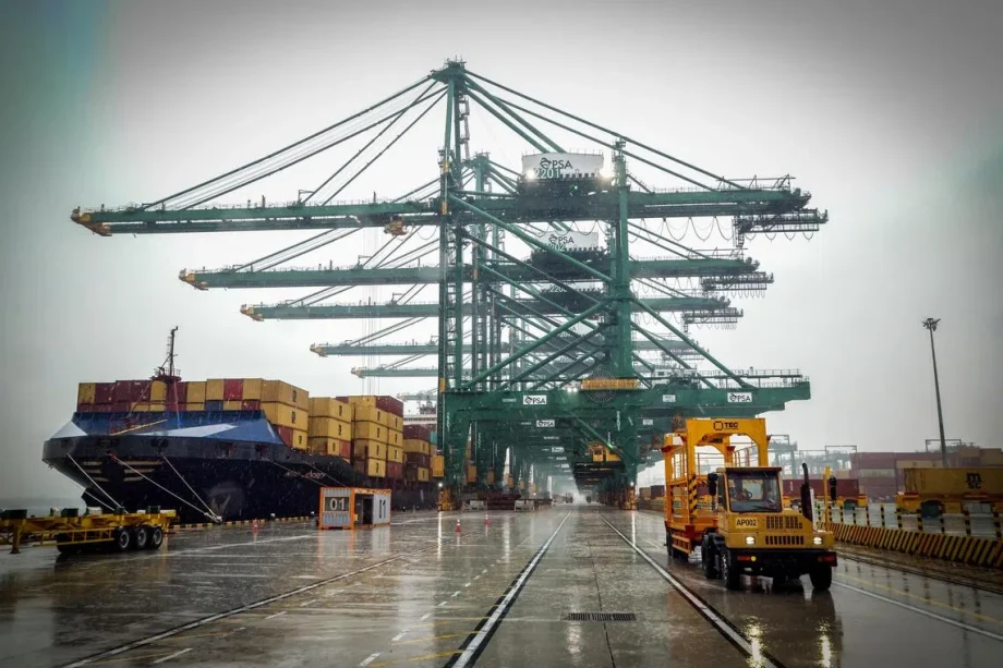 2 workers die after falling into sea at Tuas Port