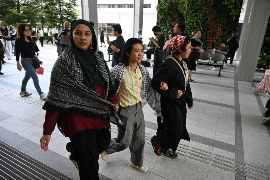 6 women charged with public disorder offences over events mainly linked to Gaza conflict 6 women charged with public disorder offences over events mainly linked to Gaza conflict