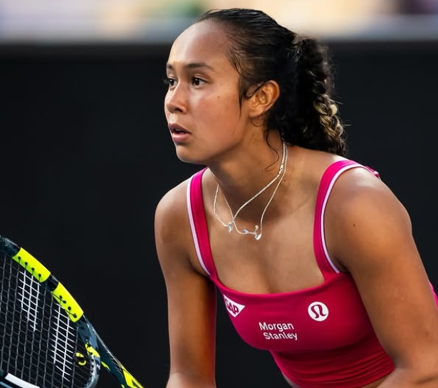 Fernandez Fights into Singapore Final – Tennis Now