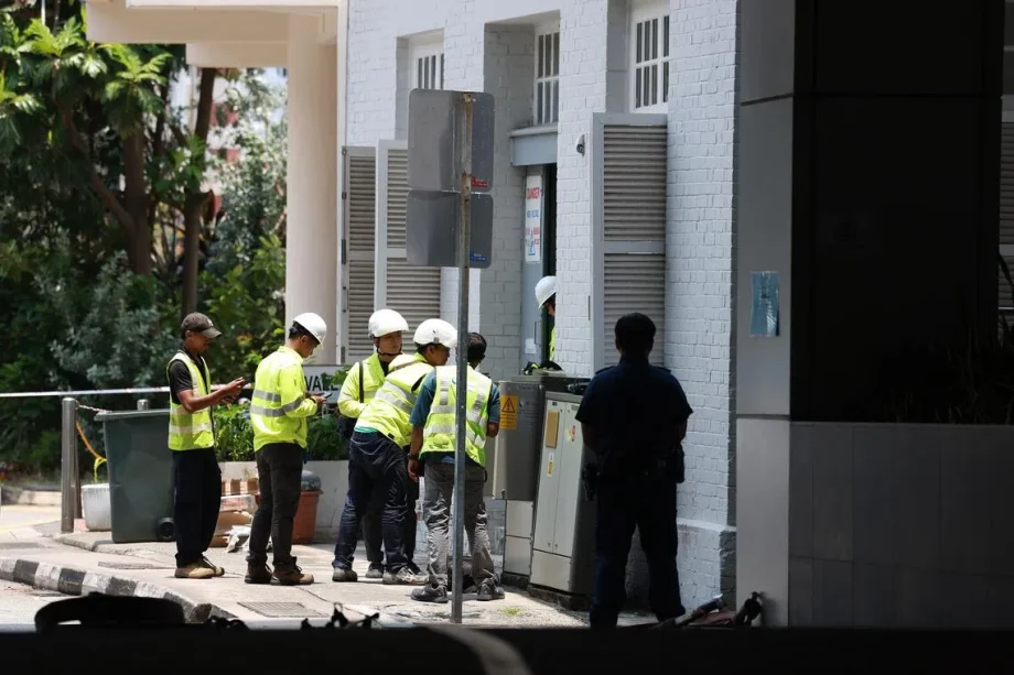 Electricity supply temporarily disrupted in area within Chinatown after fire in substation