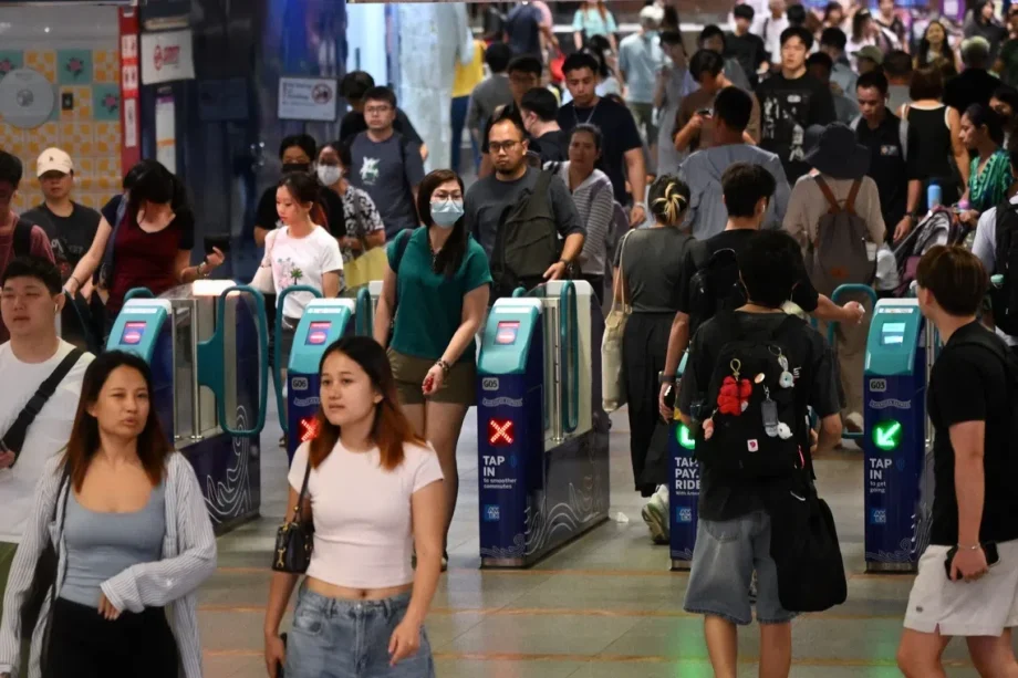 Bus, train fares in Singapore to rise from Dec 26 Bus, train fares in Singapore to rise from Dec 26