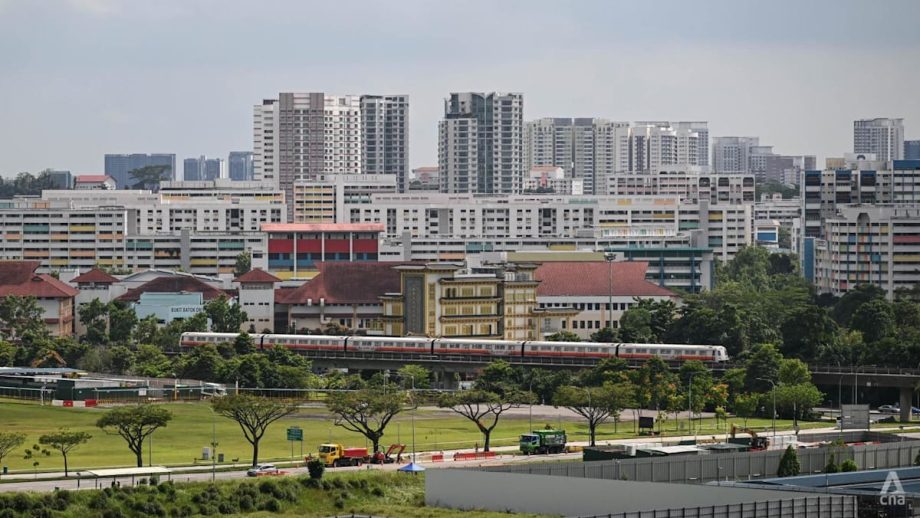 Over 1 million HDB households to receive U-Save, S&CC rebates in October Over 1 million HDB households to receive U-Save, S&CC rebates in October