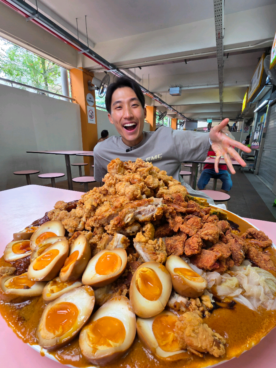 @zermattneo 9KG Hainanese Curry Rice Challenge! Their chicken is fried fresh upo… @zermattneo 9KG Hainanese Curry Rice Challenge! Their chicken is fried fresh upo…