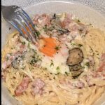 @onemorebowl_  新加坡这家店到底凭什么还没火？！ 先不说主食饮料，我真的会被他们的甜品震惊100次！从来没想过加Brie cheese进甜华夫会这…
