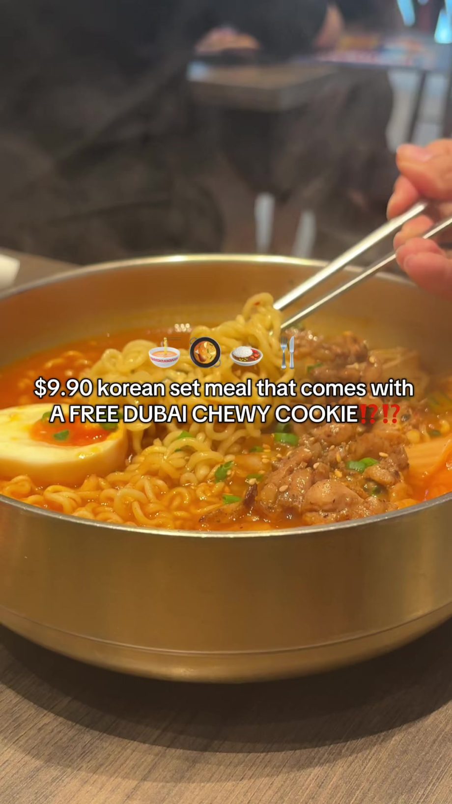@northyfoodies Pov: .90 for lunch with FREE-FLOW sides?!  The lunch set includ…