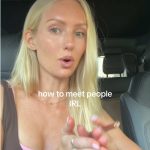 @clairealmondd Your task for today: make eye contact with a stranger and smile. …