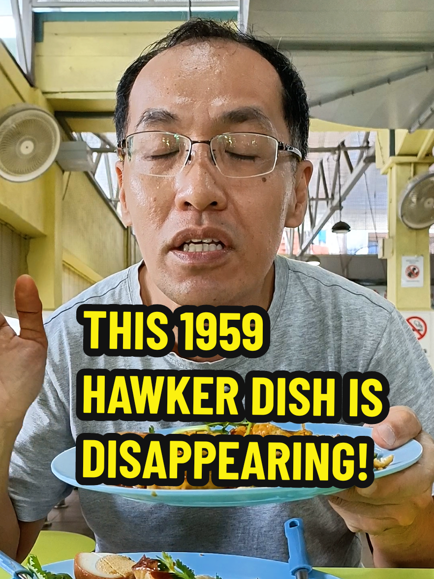 @williamang.kh Ever tried Tau Kwa Pau?  This disappearing old-school Teochew her…
