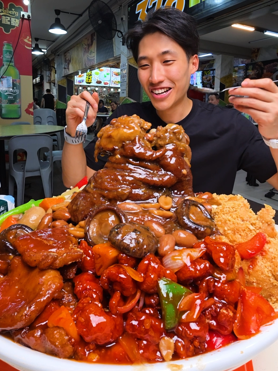 @zermattneo Chef Martin Yan flew into Singapore to hit me with a 8KG Treasure Ri…