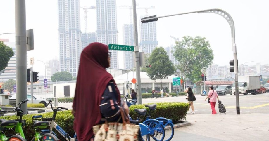 Haze in Singapore: PSI hits new high in central region Haze in Singapore: PSI hits new high in central region