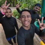 ‘We need more people like you’: Content creator warms netizens’ hearts by treating stranger to day at Adventure Cove, Lifestyle News