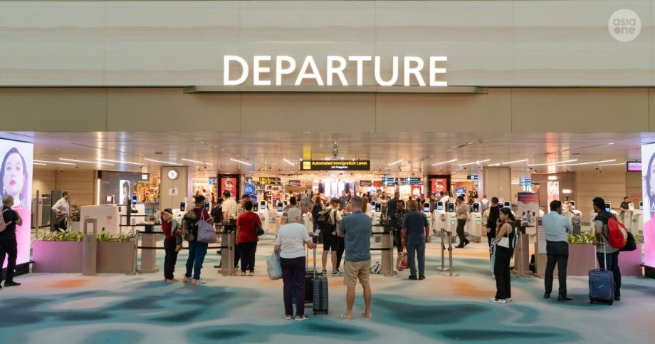 Singaporeans defend Changi Airport following traveller’s viral complaints, Lifestyle News