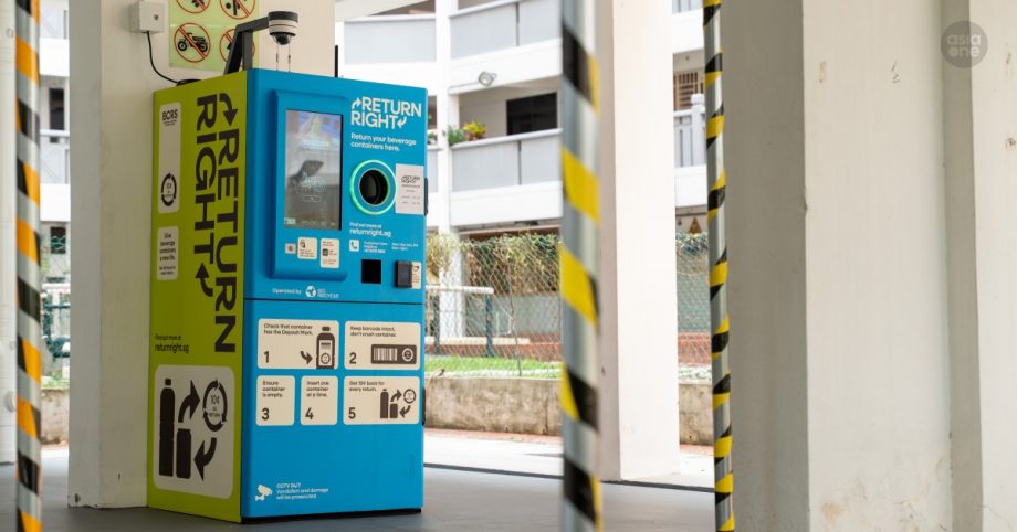 Cashing in on BCRS? Individuals seen collecting empty drink containers from public outside Jurong Point, Singapore News