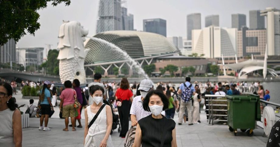 Singapore haze hits tourism bookings and visitor plans