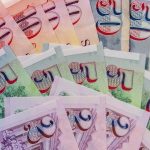 Singapore T-bill yields climb: should investors buy?