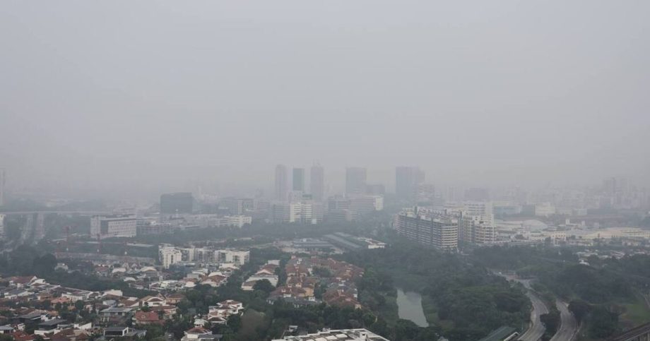 Singapore haze air quality remains unhealthy Singapore haze air quality remains unhealthy
