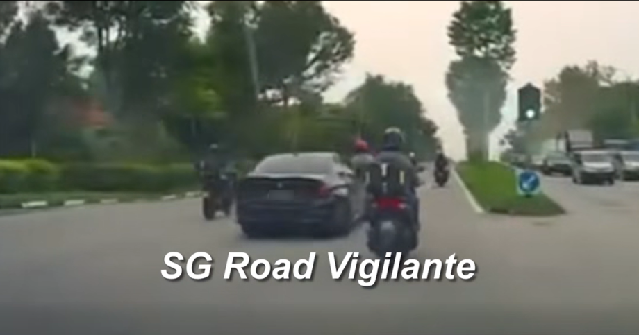 Sembawang hit-and-run: Police hunt for BMW driver who fled motorcycle crash, Singapore News Sembawang hit-and-run: Police hunt for BMW driver who fled motorcycle crash, Singapore News