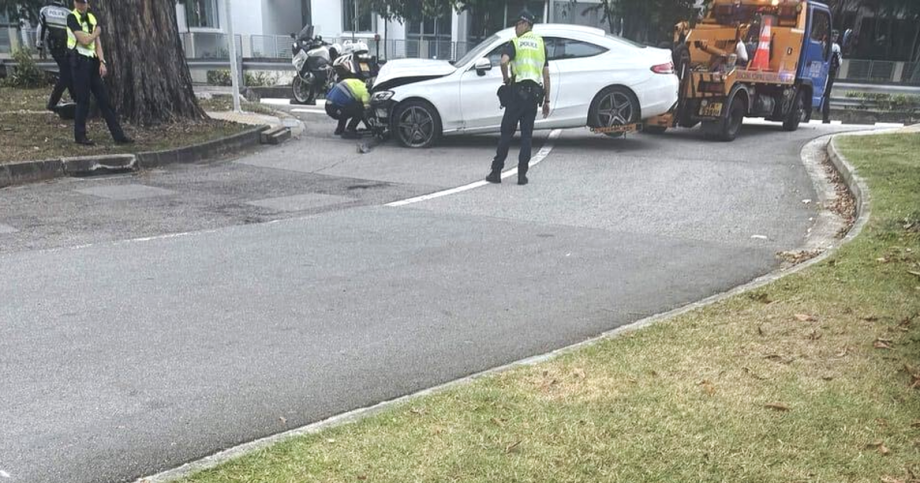 Man crashes car outside police base near Geylang, arrested for allegedly driving under drug influence, Singapore News Man crashes car outside police base near Geylang, arrested for allegedly driving under drug influence, Singapore News