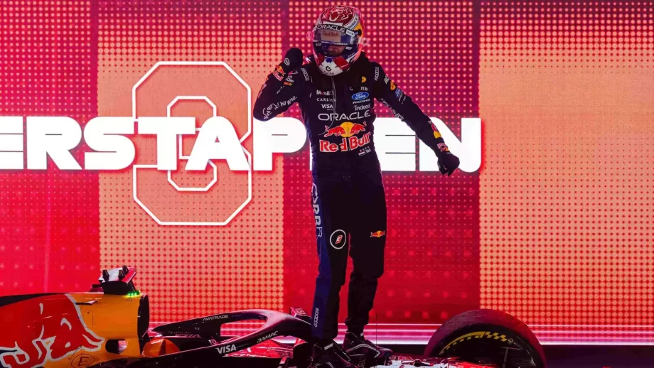 Max Verstappen takes his maiden Singapore Grand Prix win as Kimi Antonelli edges closer to the championship | Articles Max Verstappen takes his maiden Singapore Grand Prix win as Kimi Antonelli edges closer to the championship | Articles