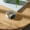 Google Fitbit Edge: repairable fitness tracker with OLED display