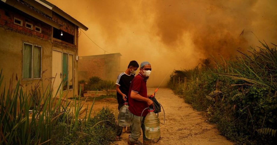 Haze disrupts flights across Sumatra Haze disrupts flights across Sumatra