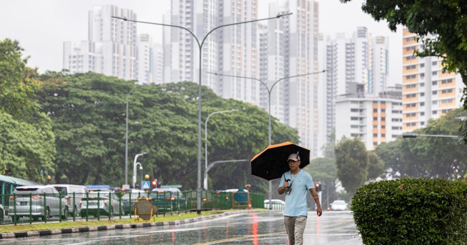 Singapore haze risk lower as inter-monsoon begins Singapore haze risk lower as inter-monsoon begins