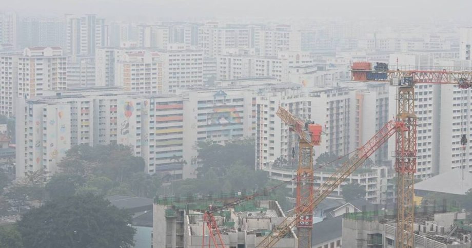Haze in Singapore persists as PSI stays unhealthy Haze in Singapore persists as PSI stays unhealthy