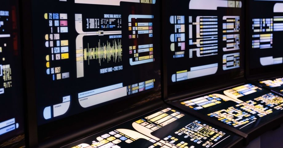 GlobalFoundries merges 5 Singapore control centres GlobalFoundries merges 5 Singapore control centres