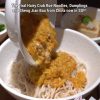 @yongweikai The viral Hairy Crab Roe noodles from China are now in Singapore! Fo…