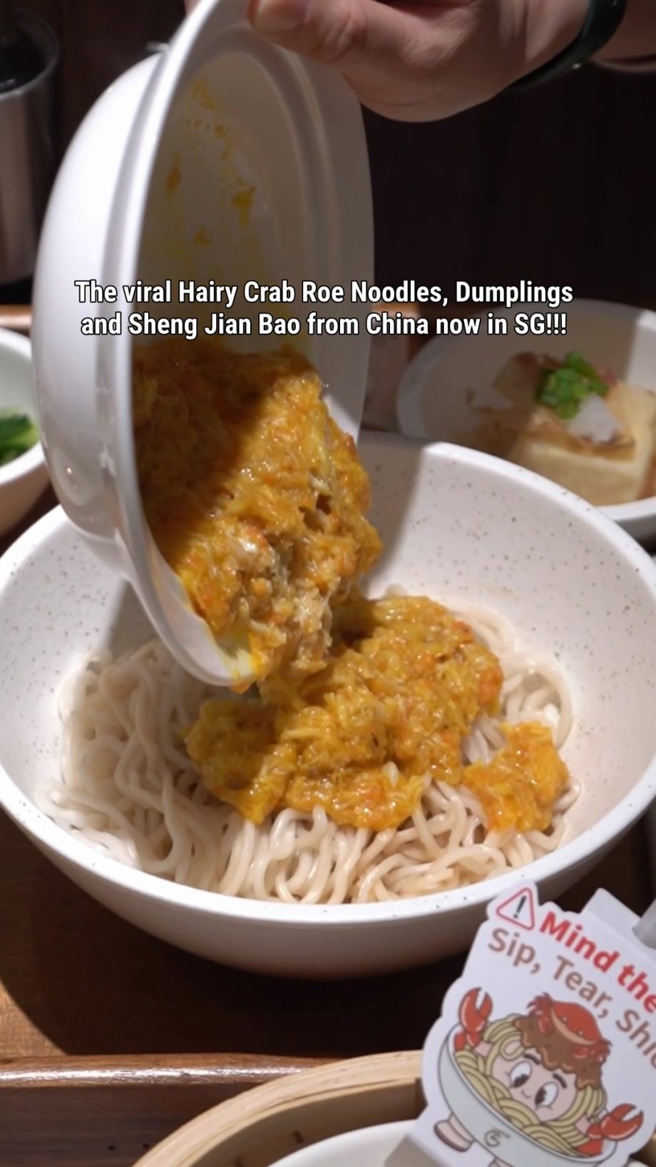 @yongweikai The viral Hairy Crab Roe noodles from China are now in Singapore! Fo…