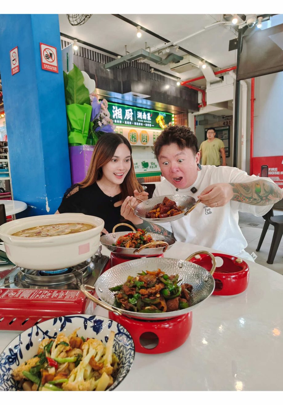 @stellafanss 在Kopitiam也可以吃到有Quality的湖南菜还可以用CDC 现点现炒坚持不用预制菜 必try的有湖南小炒肉,我个人也很喜欢猪肚… @stellafanss 在Kopitiam也可以吃到有Quality的湖南菜还可以用CDC 现点现炒坚持不用预制菜 必try的有湖南小炒肉,我个人也很喜欢猪肚…