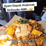 @sgmustwatchla (Madness!) The .50 Huge Ayam Gepuk that you must wait 1 hour on…