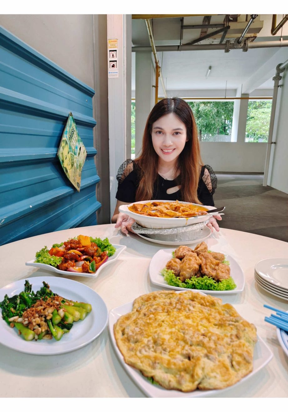 @stellafanss 砂煲咖喱鱼头只要.8就在Punggol 套餐不到.9有4样东西 包括虾酱鸡、咕咾肉、肉碎煎蛋和蒜香小芥兰 这个Offer从… @stellafanss 砂煲咖喱鱼头只要.8就在Punggol 套餐不到.9有4样东西 包括虾酱鸡、咕咾肉、肉碎煎蛋和蒜香小芥兰 这个Offer从…