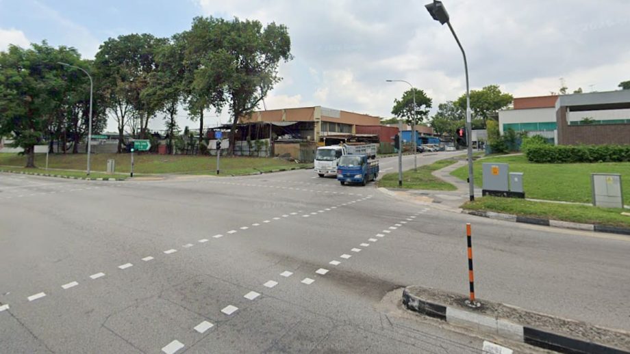 Trailer driver arrested after fatal accident with cyclist in Defu industrial area