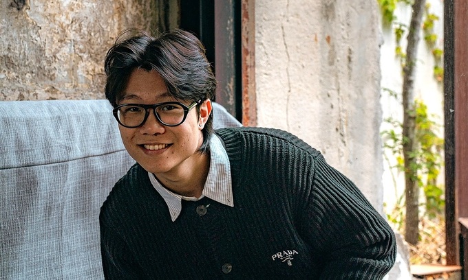 First-class graduate of Asia’s top university chooses father’s air-con business over corporate career